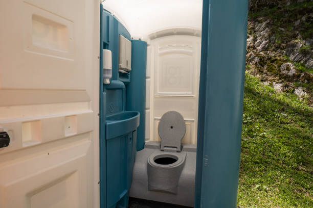 Porta potty delivery and setup in Walton Park, NY